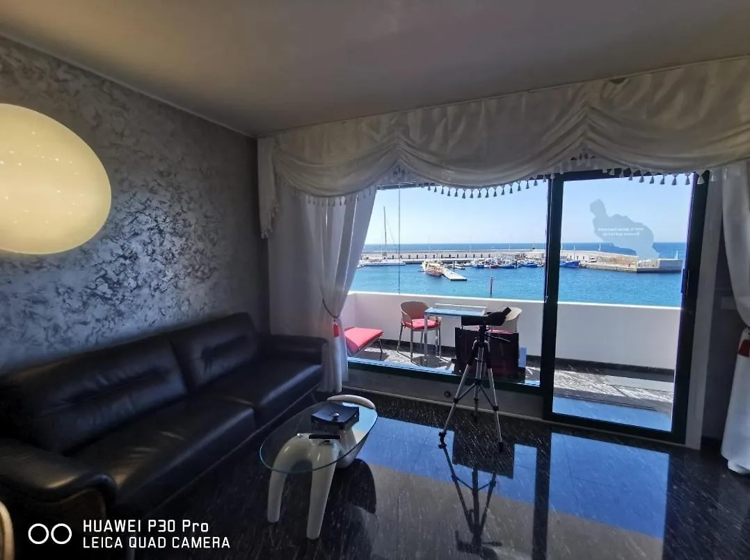 Onyx Apartment Puerto del Carmen